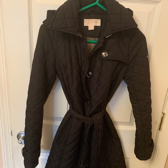 Black Quilted trench with belt & removable hood - Picture 1 of 6
